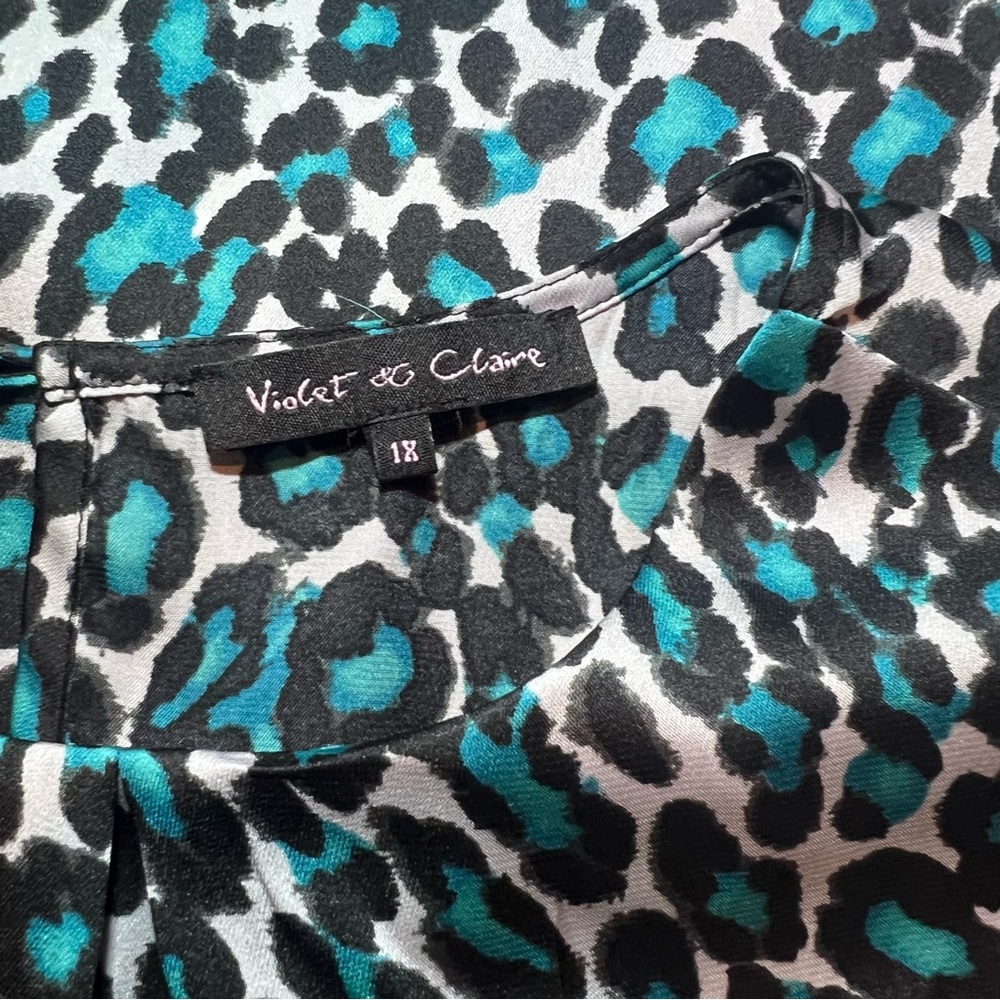 Violet & Claire animal print sleeveless silky top - teal and black print - 1X